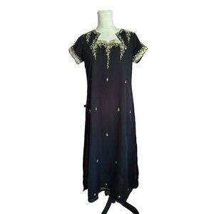 Elegant Black Chiffon Kaftan Dress With Gold Floral Embroidery & Short Sleeves S